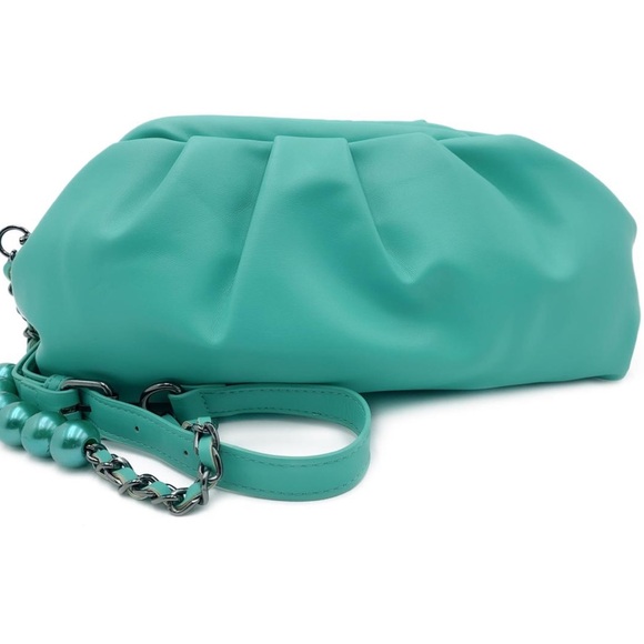 Badgley Mischka Wrapped Frame crossbody Vegan New! - Picture 3 of 16